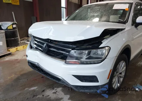 2018 Volkswagen Tiguan 2.0T Se/2.0T Sel z USA, uszkodzony, nr VIN 3VV3B7AX6JM156605